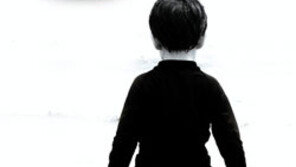 술에 취한 위기의 가정 “우리집은 너무 무서웠다”  