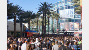 블리자드 신작 발표…게임팬들 2만5000명 열광