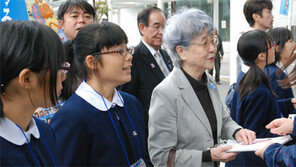 月 10차례 귀환 호소하던 메구미 모친, 강연 일시 중단