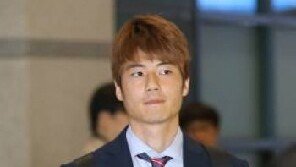 기성용 풀타임 활약…스완지시티, 아스널에 역전승