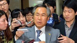 우윤근 “MB, 사자방 청문회 증인 대상”…김무성 “불가”