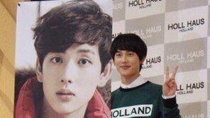 ‘성적표 공개’ 임시완, 팬사인회 인증샷 “출장 무사히 마치고 왔어요”