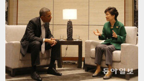 20분 약식회담… 오바마, 한미일 협력 강조