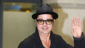 [화보] ‘퓨리’ 브래드 피트, 1년만에 내한…‘입국도 영화처럼’