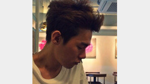 ‘김자옥 별세’ 허지웅, 트위터 통해 애도 “선생님의 명복을 빕니다”