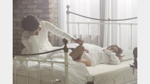 효린-주영, 듀엣곡 티저 공개…세련된 도시남녀 변신