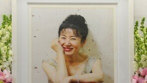윤소정, 故 김자옥 빈소 방문 “내가 제일 예뻐했던 후배다”