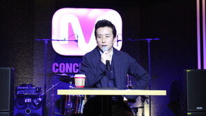 토이 유희열 때문에 성시경 강제 금연? “노래를 위해 담배 끊어”