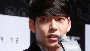 ‘기술자들’ 김우빈 “샤워신 때문에 피자 못 먹고 운동”