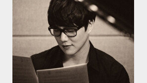 토이 유희열 “성시경, ‘세 사람’ 부르기 위해 담배 끊었다”