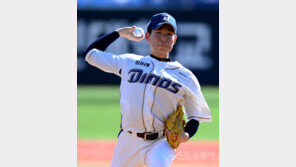 “마치 친동생이 상 받는 것 같아요”…‘신인왕 선배’ 이재학의 후배 사랑