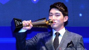 서건창 MVP…홀어머니 울린 ‘최고의 선물’