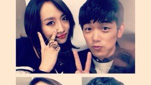 에릭남, 니콜과 코믹 셀카 “많이 사랑해주세요” 엽기 응원