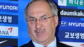 “최전방 골잡이가 없다”…슈틸리케, 아시안컵 전략은?