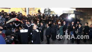故 김자옥 발인, 남편 오승근 “집사람과 헤어지려 한다” 마지막 인사 ‘울컥’