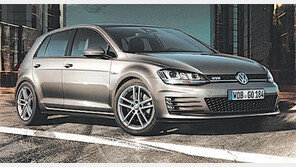 [CAR]폴크스바겐 골프 ‘GTI’ ‘GTD’… 순간 가속 뛰어나고 굽은 길도 가볍게