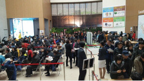 더 에이치 스위트 청약 첫날에 수천명 인파 몰려