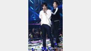 남태현, 팬들에 ‘얘기하잖아’ 반말 논란 사과…그렇게 시끄러웠나?