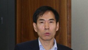 김수창 전 지검장 기소유예 처분, ‘바바리맨’과 어떻게 다른가?