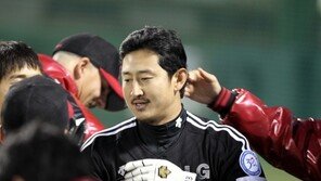 FA 박용택 “LG맨으로 남는다”…4년간 50억원