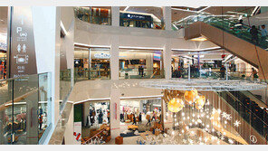 경기 남부 최대규모 쇼핑몰 ‘롯데몰 수원’ 문열어