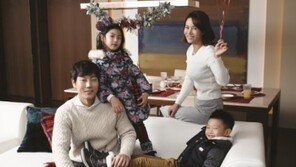 지아·지욱, 미리 크리스마스 분위기… “아역배우 뺨치는 미모”