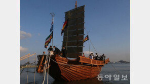 [화보] ‘고려 화물선’ 마도 1호선, 800년 만에 실물 크기 복원 ‘웅장’