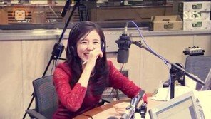 박태환과 열애설 터진 장예원 아나운서, 반달 웃음 선사