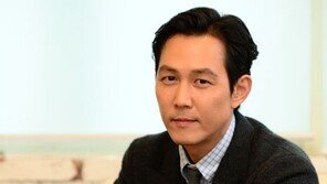 이정재 “최민식 선배 조언으로 연기 보폭 넓혔어요”