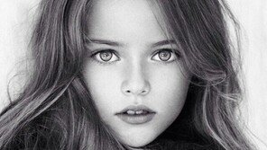 ‘세계에서 가장 아름다운 소녀’ 크리스티나 피메노바 외모 보니…“인형 아냐?”