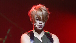 에프엑스 엠버, 내년 2월 솔로 데뷔…멤버 중 처음