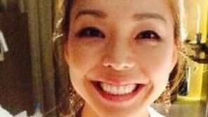 ‘김인석 결혼’ 안젤라박은 누구? 알고 보니…우월한 미모+스펙 ‘엄친딸’