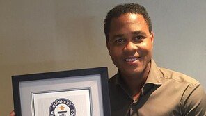 ‘챔피언스리그 결승 최연소 득점’ 클루이베르트, 기네스북에 올라…