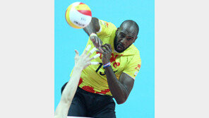 시몬, 벌써 4번째 트리플 크라운