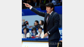 [바스켓볼 브레이크] 위성우 감독 “존 프레스, 안되면 될 때까지”