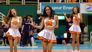 [포토] 치어리더, 男心 사로잡는 미모+몸매 ‘입이 쩍’
