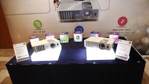 벤큐, 홈 프로첵터 W1070+, W1080ST+ 출시 시연회 가져