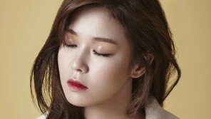 런닝맨 경수진, 청순미 벗고 섹시미+괴력 자랑…과거 화보 보니 ‘고혹적’