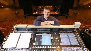 굿윈 “내게 마이크는 붓이자 조각칼… 음향으로 그림을 그립니다”