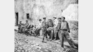 1950∼90년대 이스탄불의 민낯 드러낸 흑백의 기록