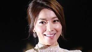 오윤아, 황재균과 농구경기 관람… 소속사 “와전된 해프닝”