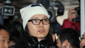 결혼 열흘 앞둔 신정환, 사기혐의 피소…‘1억 원 빚 안 갚아’