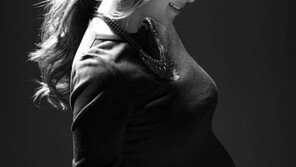 주아민, 내년 1월 출산 앞두고 만삭 화보 공개 “우아한 매력”