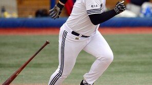 타자 변신 김일엽 3타점 ‘8강 해결사’