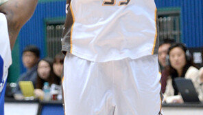 KB스타즈 “스트릭렌 활약이 절실한데…”