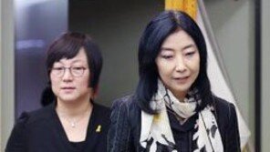 신은미 토크 콘서트, 인화물질 투척 사고…진중권 한마디는?