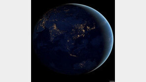 우주에서 본 한반도의 밤, 섬처럼 보이는 이유는? “사라진 듯한 북한”