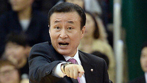 LG 김진 감독 “김종규 복귀, 서두르지 않겠다”