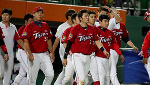 ‘동결 혹은 삭감’ KIA 연봉 칼바람 분다