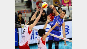 산체스 34득점 ‘부상투혼’ 대한항공 웃다